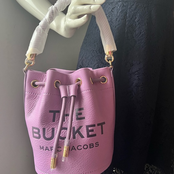 SOLD on instagram ☀️MJ bucket Purple Leather - Picture 2 of 8